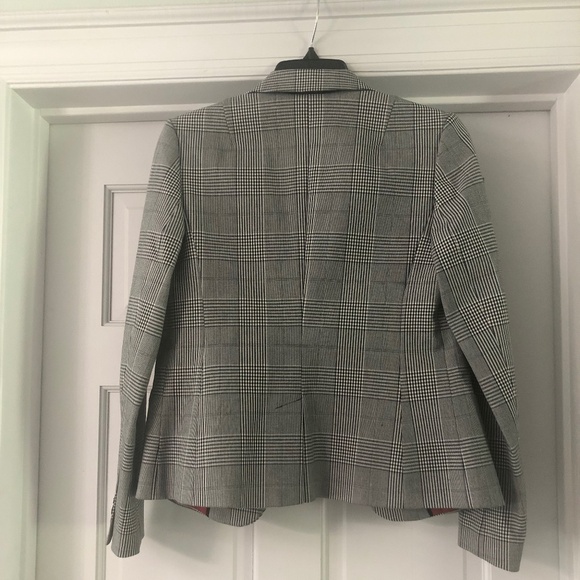 Banana Republic women’s blazer - Picture 6 of 14